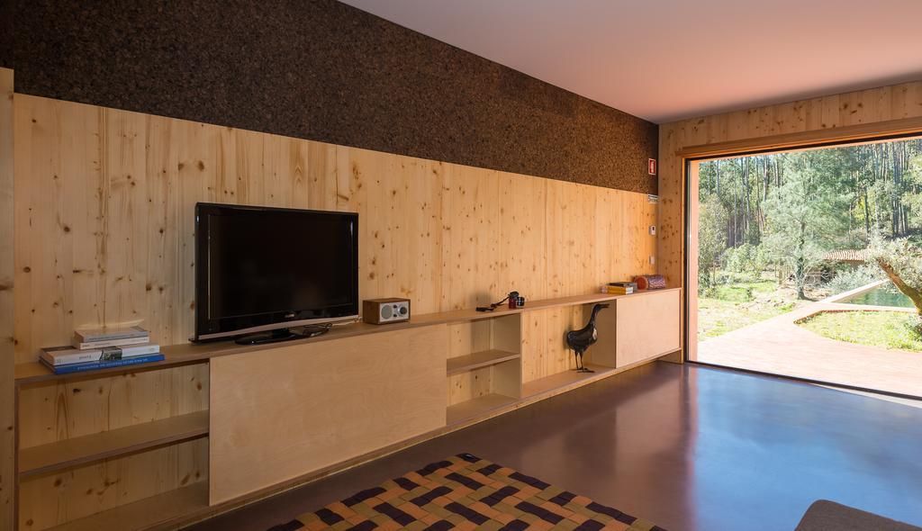 Vale Do Ninho Nature Houses Ferraria de São João Habitación foto