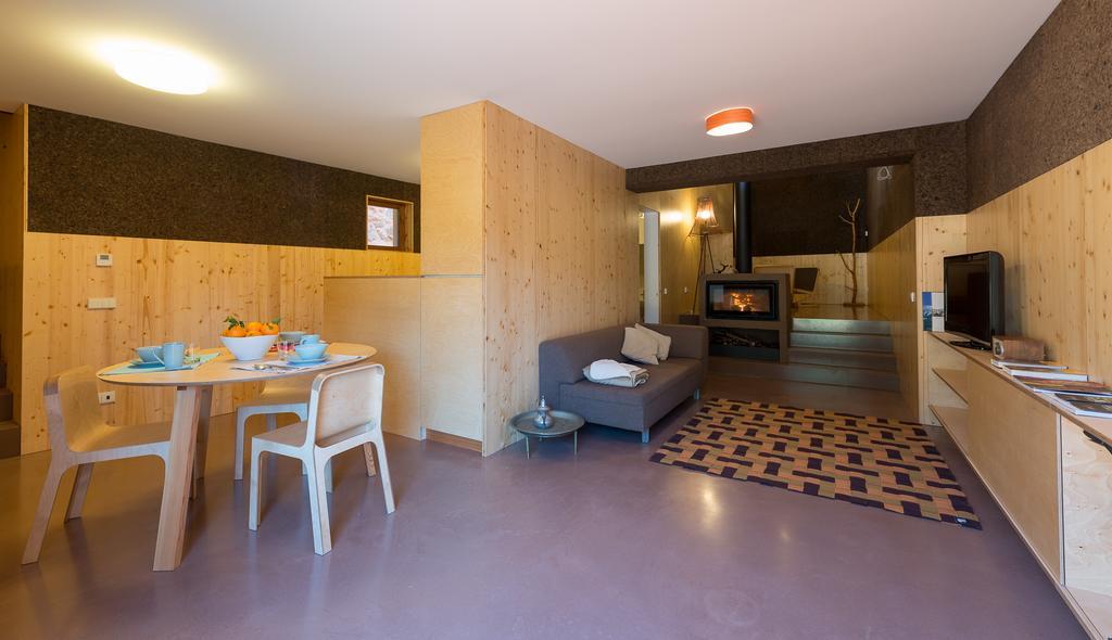 Vale Do Ninho Nature Houses Ferraria de São João Habitación foto